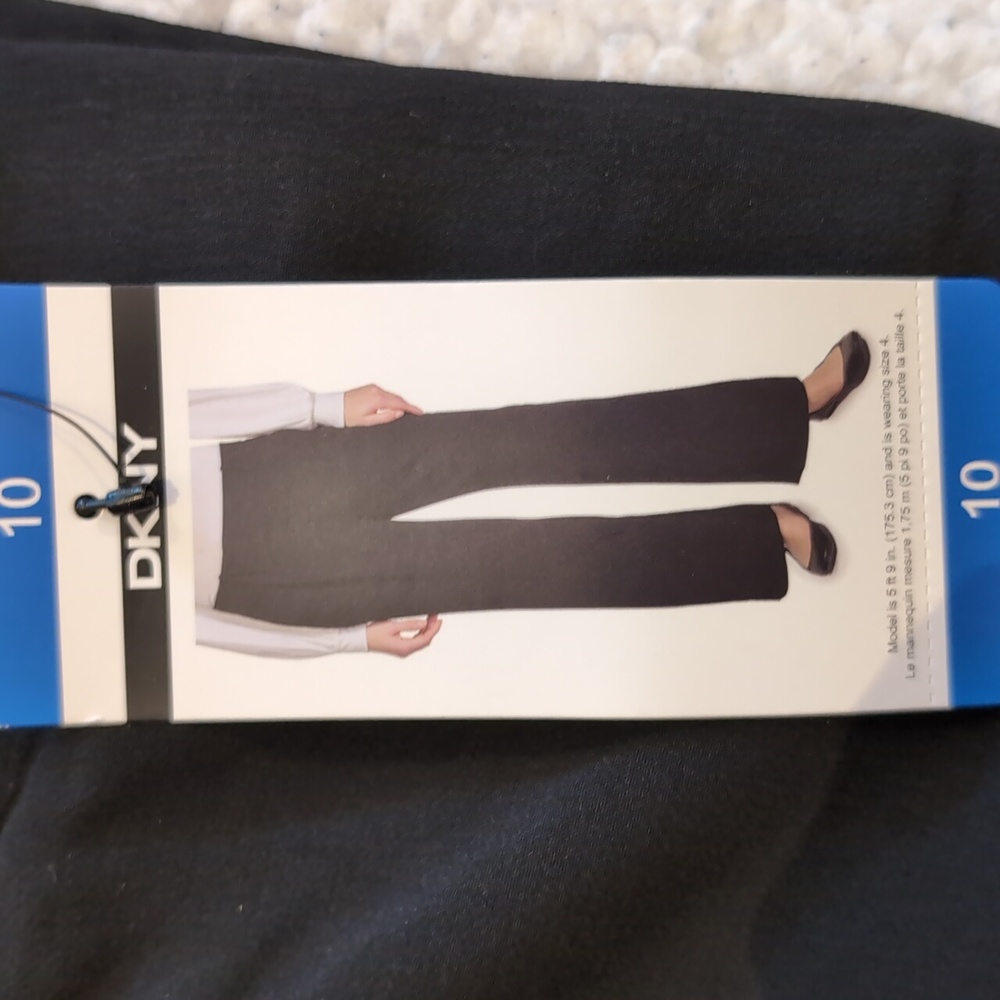 Sz 10: DKNY wide leg Dress Pants